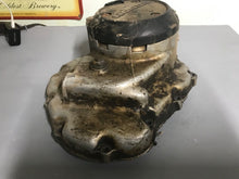 Load image into Gallery viewer, 1984 Honda Big Red 200ES Clutch Cover Right Case