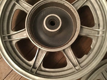 Load image into Gallery viewer, Yamaha Wheels J16xMT3.00DOT 19x1.85DOT Anahi Malleable Iron