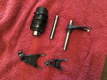 Load image into Gallery viewer, 1986 Kawasaki KX80 Shift Forks Shift Cam