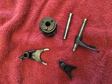 Load image into Gallery viewer, 1986 Kawasaki KX80 Shift Forks Shift Cam