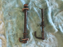 Load image into Gallery viewer, 1992 Husqvarna WXC 350 Front and Rear Axles