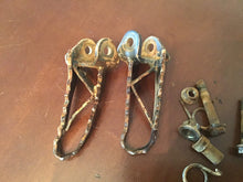 Load image into Gallery viewer, 1992 Husqvarna WXC 350 foot pegs