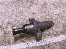 Load image into Gallery viewer, 2002 Yamaha WR250f timing chain tensioner