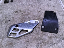Load image into Gallery viewer, 2001 Yamaha YZ250F Engine guards