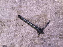 Load image into Gallery viewer, 2001 Yamaha YZ250F Shift shaft