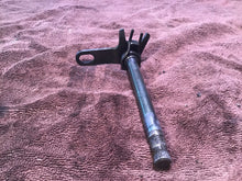 Load image into Gallery viewer, 1998 Yamaha YZ400F shift shaft