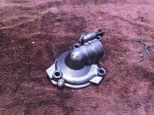 Load image into Gallery viewer, 1998 Yamaha YZ400F water pump cover