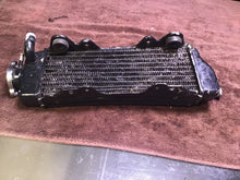 Load image into Gallery viewer, 1998 Yamaha YZ400F rad radiator w cap