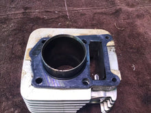 Load image into Gallery viewer, 2003 Yamaha TTR125 Cylinder good