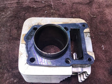 Load image into Gallery viewer, 2003 Yamaha TTR125 Cylinder good