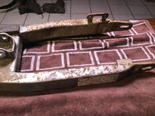 Load image into Gallery viewer, 2007 Yamaha TTR125 Swing arm swingarm