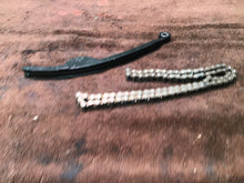 Load image into Gallery viewer, 2003 Yamaha TTR125 Timing chain timing chain guide