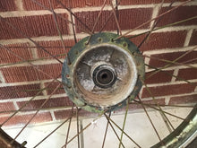 Load image into Gallery viewer, 1983 Honda XR200R XR200 Front wheel 21’