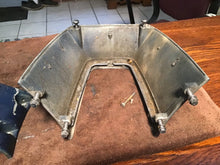 Load image into Gallery viewer, 1977 EVINRUDE Johnson OUTBOARD 75HP 75743S Lower engine covers cover