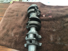 Load image into Gallery viewer, 1977 EVINRUDE Johnson OUTBOARD 75HP 75743S Crankshaft crank journals lobes