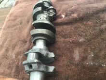 Load image into Gallery viewer, 1977 EVINRUDE Johnson OUTBOARD 75HP 75743S Crankshaft crank journals lobes