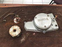Load image into Gallery viewer, 1965 Honda cb160 CB160 CL160 Super Sport flywheel magnetos stator cover case
