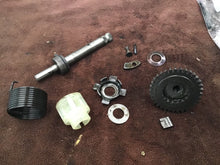 Load image into Gallery viewer, 1974 Suzuki TS100 kicker gear kickstart assembly kick start shaft hardware