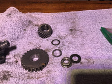 Load image into Gallery viewer, 1975 Yamaha DT100 kickstart spindle kick start primary secondary Gear