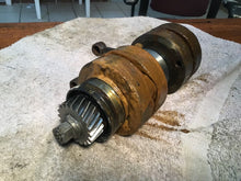 Load image into Gallery viewer, 1975 Suzuki GT250 crank crankshaft