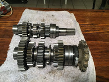 Load image into Gallery viewer, 1974 - 1978 Kawasaki KZ400 tranny transmission gears
