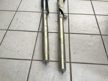 Load image into Gallery viewer, 1990 HONDA CR125R CR125 front forks front suspension