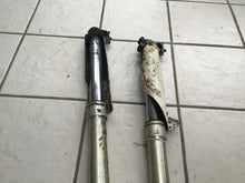 Load image into Gallery viewer, 1990 HONDA CR125R CR125 front forks front suspension