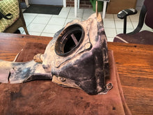 Load image into Gallery viewer, 2003 Suzuki RM85 air box airbox