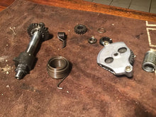 Load image into Gallery viewer, 1999 Honda XR100 XR100R oil pump kicker gear kick start hardware misc engine bol