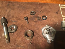 Load image into Gallery viewer, 1999 Honda XR100 XR100R oil pump kicker gear kick start hardware misc engine bol