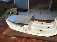 Load image into Gallery viewer, 1986 Suzuki GSXR750 GSXR 750 seat pan