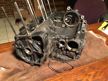 Load image into Gallery viewer, 1986 87 88 Suzuki GSXR750 GSXR 750 Crankcase engine block crank case cases