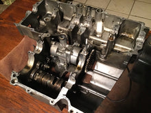 Load image into Gallery viewer, 1986 87 88 Suzuki GSXR750 GSXR 750 Crankcase engine block crank case cases