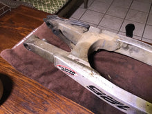 Load image into Gallery viewer, 1991 SUZUKI RM125 RM 125 swing arm swingarm chain guard guide