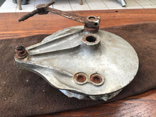 Load image into Gallery viewer, 1970 - 1974 Honda CB750 CB 750 rear brake hub drum shoes *