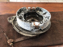 Load image into Gallery viewer, 1970 - 1974 Honda CB750 CB 750 rear brake hub drum shoes *