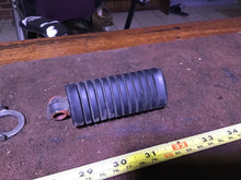 Load image into Gallery viewer, 1981 1982 HONDA CB900F FOOT RESTS PEGS STEPS SET PAIR