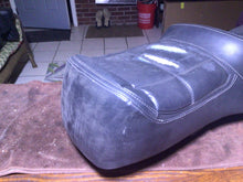Load image into Gallery viewer, 1985 HONDA GOLDWING 1200 GL1200 OEM FRONT SEAT OEM seat