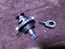 Load image into Gallery viewer, 1989 - 1998 SUZUKI RMX250 KICK START STARTER KICKSTART GEAR SHAFT