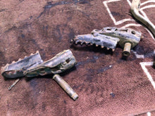 Load image into Gallery viewer, 1989 - 1994 Honda CR125 Foot Peg Set Pair Footpegs CR 125 250 500 shifter