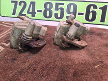 Load image into Gallery viewer, 1986 SUZUKI QUADRUNNER 230 LT230E 2X4 OEM LEFT FRONT BRAKE CALIPER Calipers