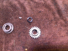 Load image into Gallery viewer, suzuki LT230S quadsport 230 primary drive gear 1985 1986 1987 1988 lt250s 89 90