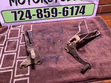 Load image into Gallery viewer, 1987-2001 YAMAHA YFM350 WARRIOR FOOT PEGS 3GD-27411-01-00 FREE SHIPPING