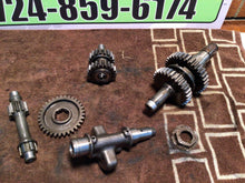 Load image into Gallery viewer, 1999 Yamaha Warrior 350 Oem Transmission Tranny Gears Shafts Drums counter