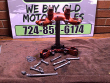 Load image into Gallery viewer, 73 74 75 HONDA XL175 XL 175 TRIPLE TREE STEERING STEM 53200-362-000B