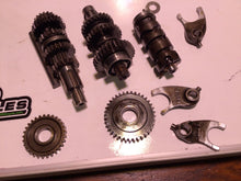 Load image into Gallery viewer, 1983 Honda XR100 OEM ENGINE TRANSMISSION TRANNY ASSEMBLY GEARS shift fork drum