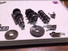 Load image into Gallery viewer, 1983 Honda XR100 OEM ENGINE TRANSMISSION TRANNY ASSEMBLY GEARS shift fork drum