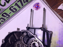 Load image into Gallery viewer, 1978 78 Suzuki SP 370 SP370 RH right crankcase crank case