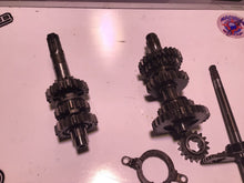 Load image into Gallery viewer, 1978 78 Suzuki SP 370 SP370 transmission gears tranny shift shaft