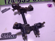 Load image into Gallery viewer, 1975 suzuki ts185 triple tree steering stem